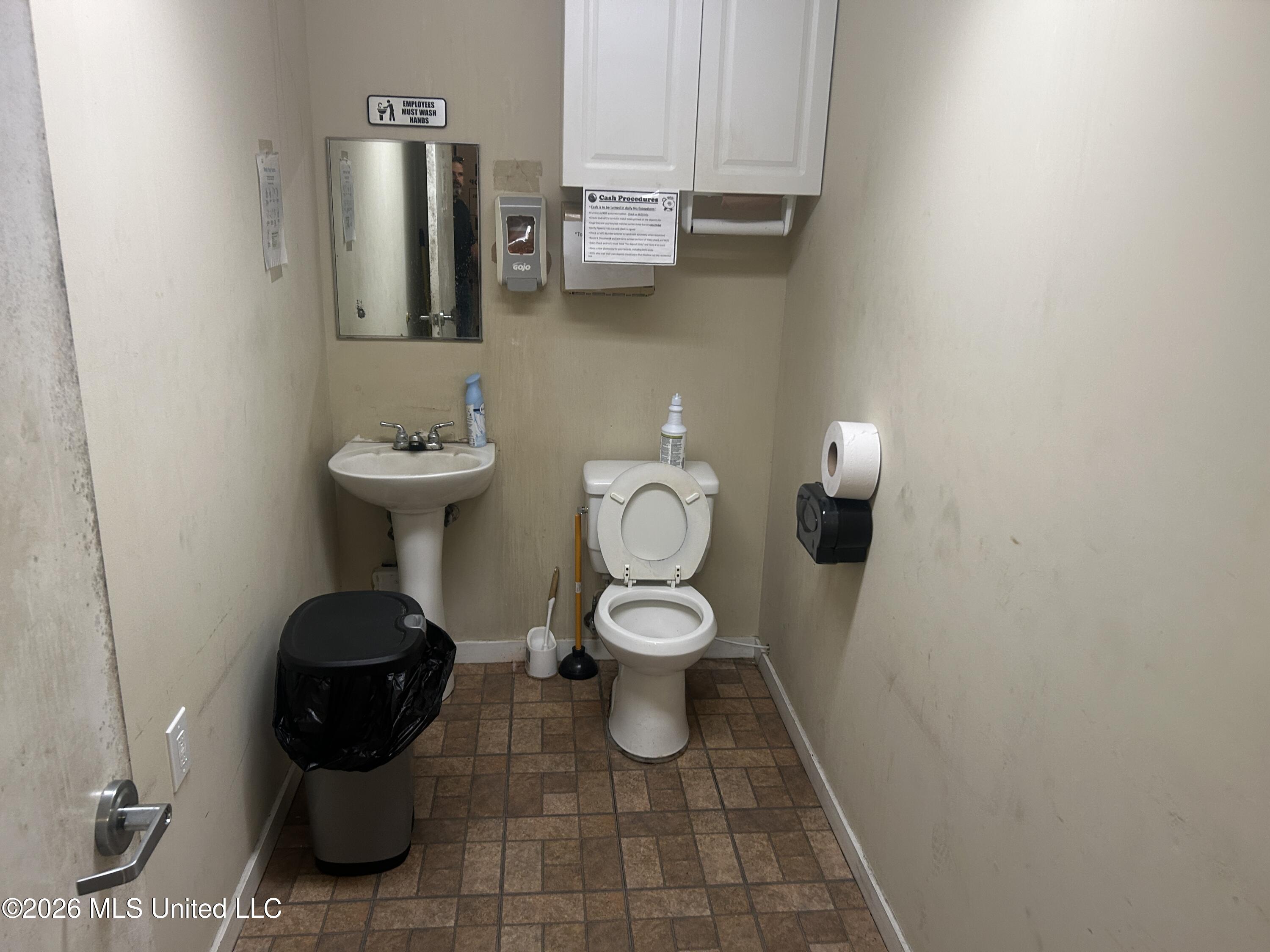 10816 N Highway 63 Highway Property Photo 10
