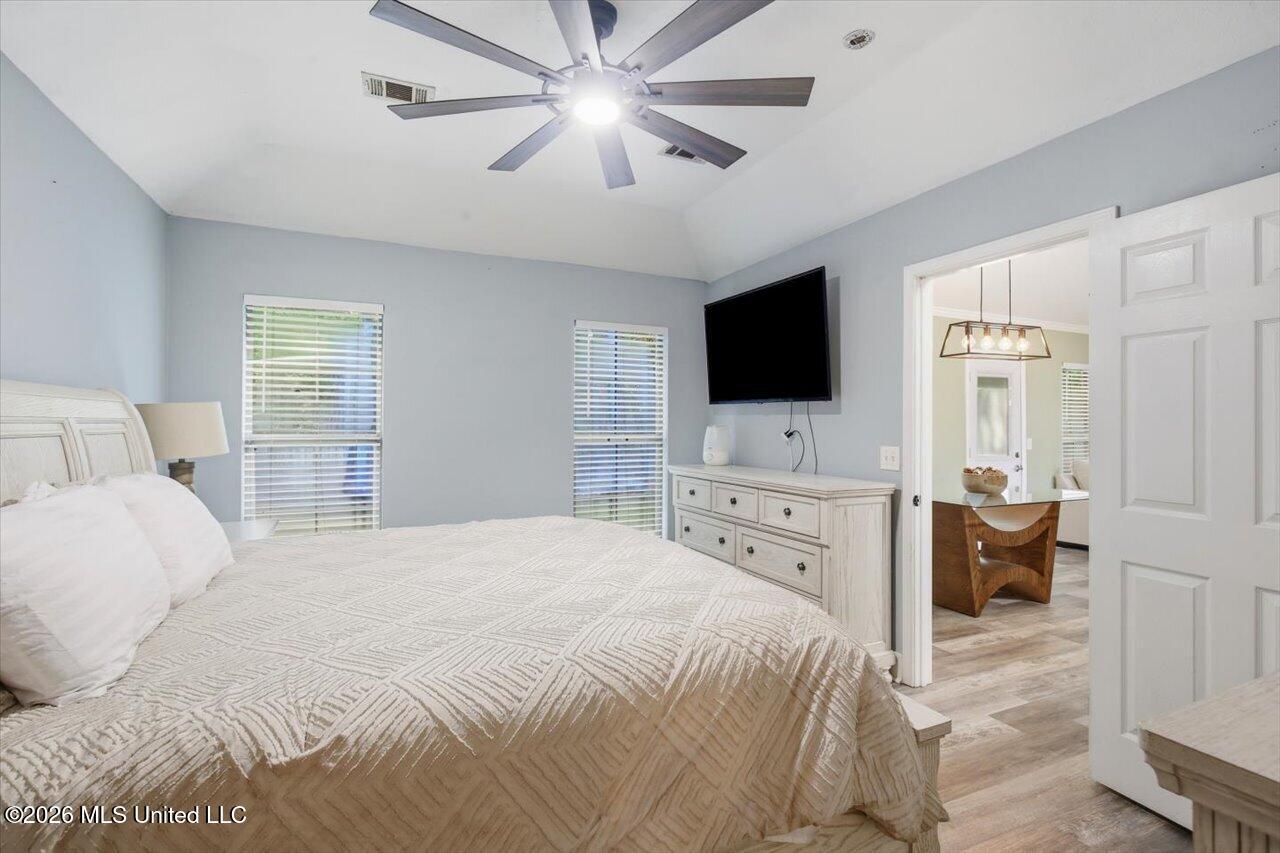146 Cedar Spring Circle Property Photo 16