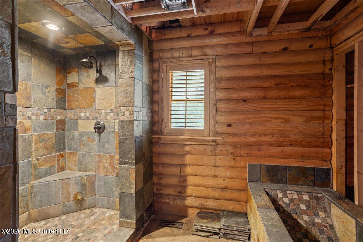 3181 Centerville Road Property Photo 20