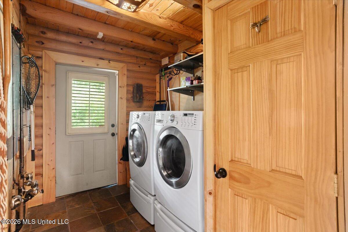 3181 Centerville Road Property Photo 31