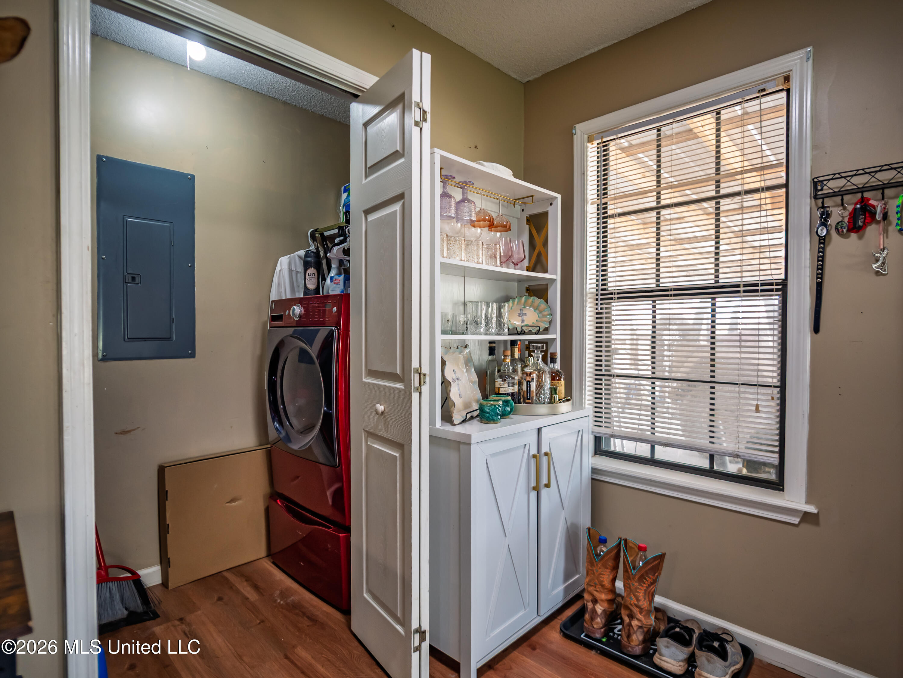 108 Dabney Street Property Photo 8