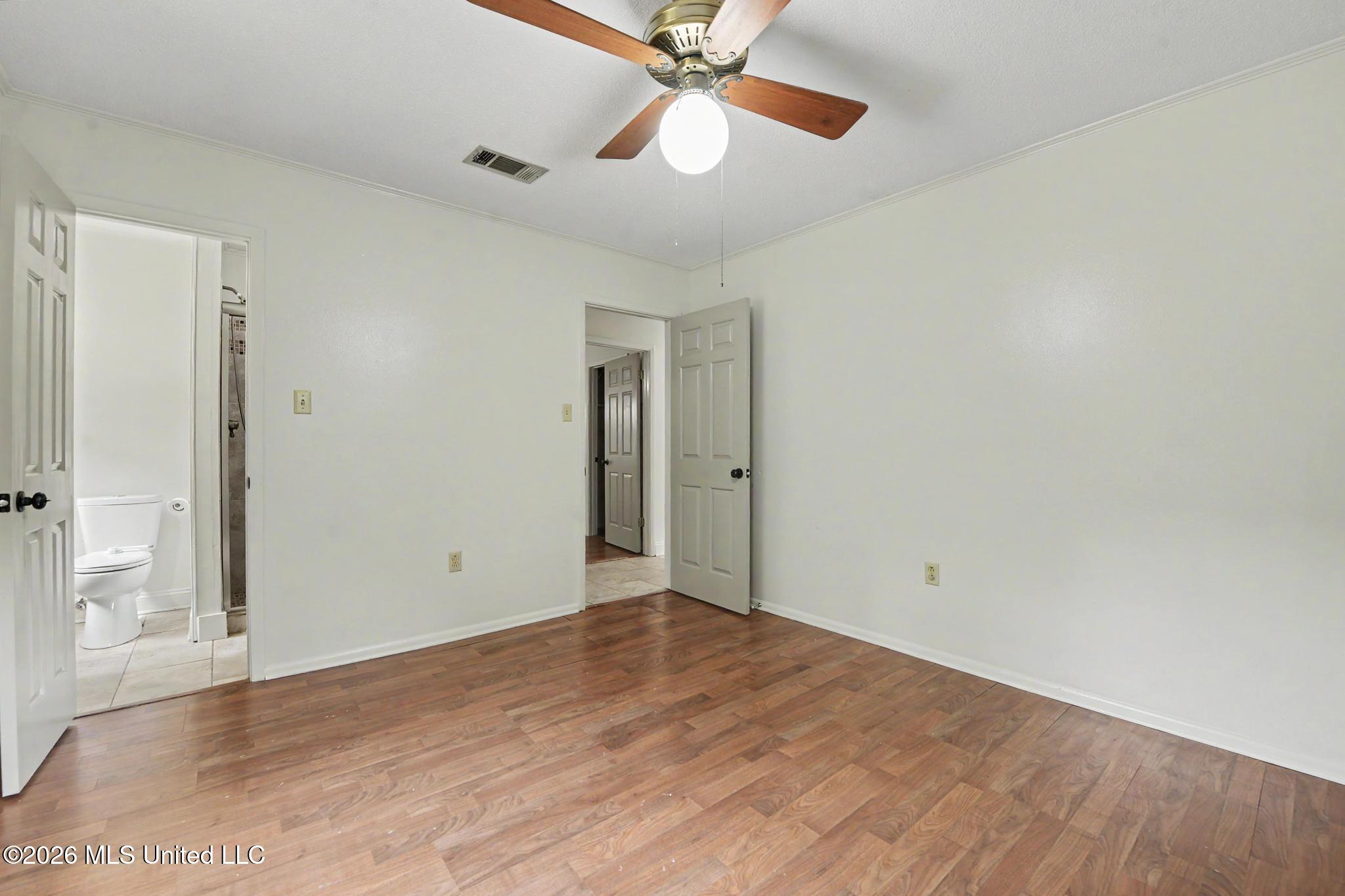 9813 Hidden Lake Road Property Photo 16