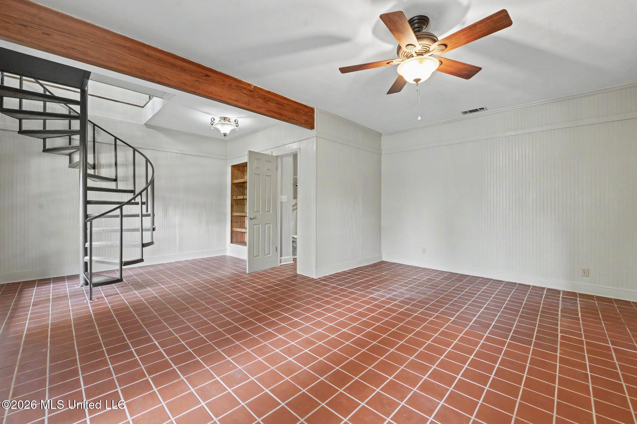 9813 Hidden Lake Road Property Photo 17