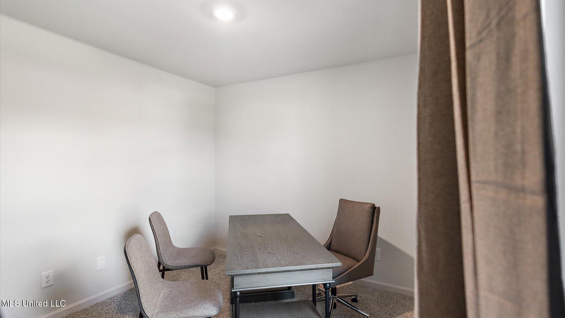 4995 Quail Ridge Drive Property Photo 7
