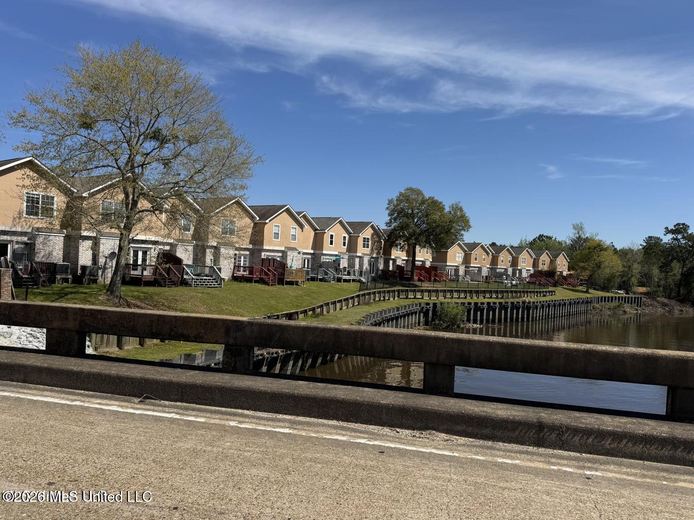 3479 Riverbend Cove Property Photo 1