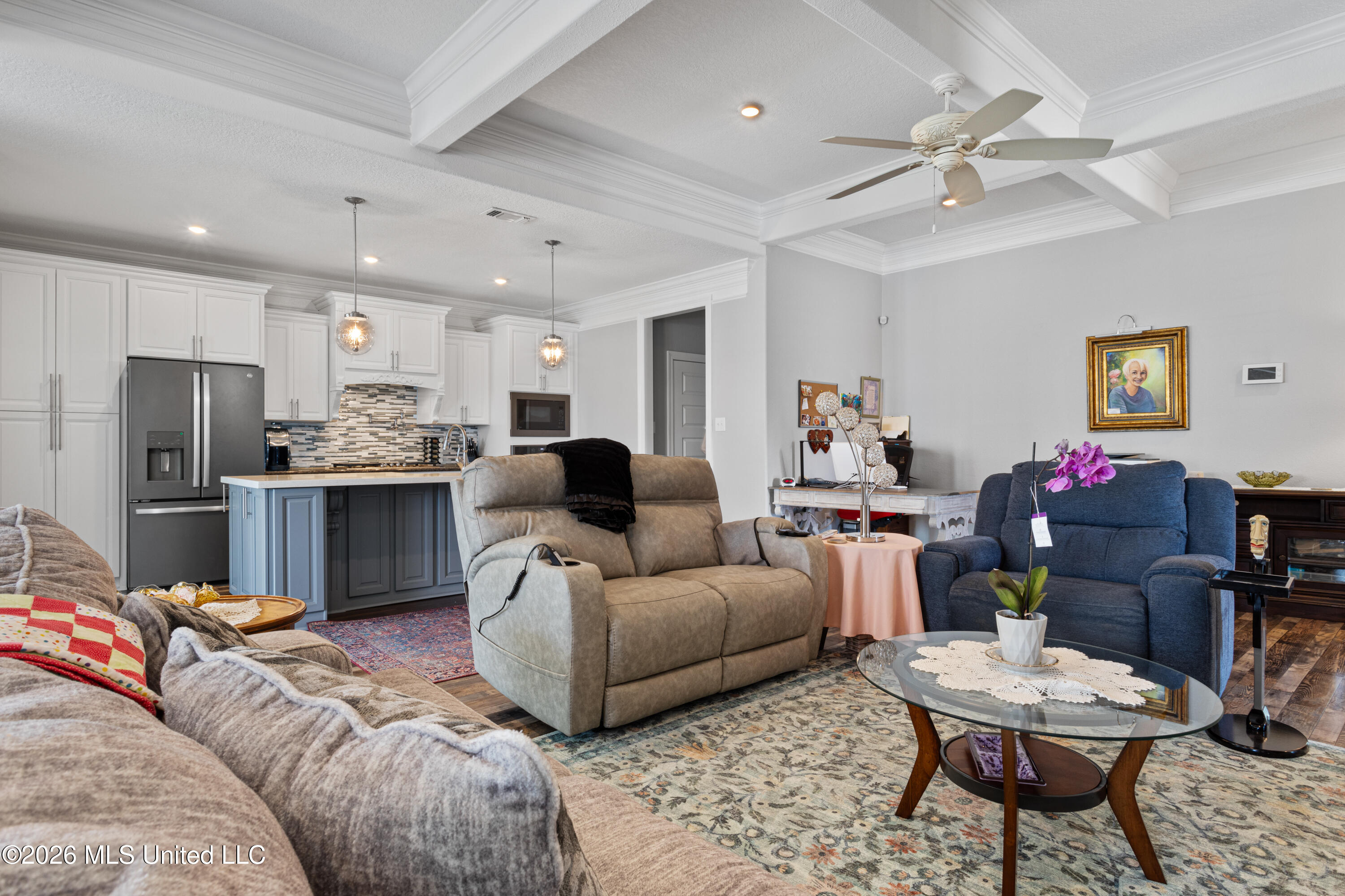 1515 Olive Avenue Property Photo 8