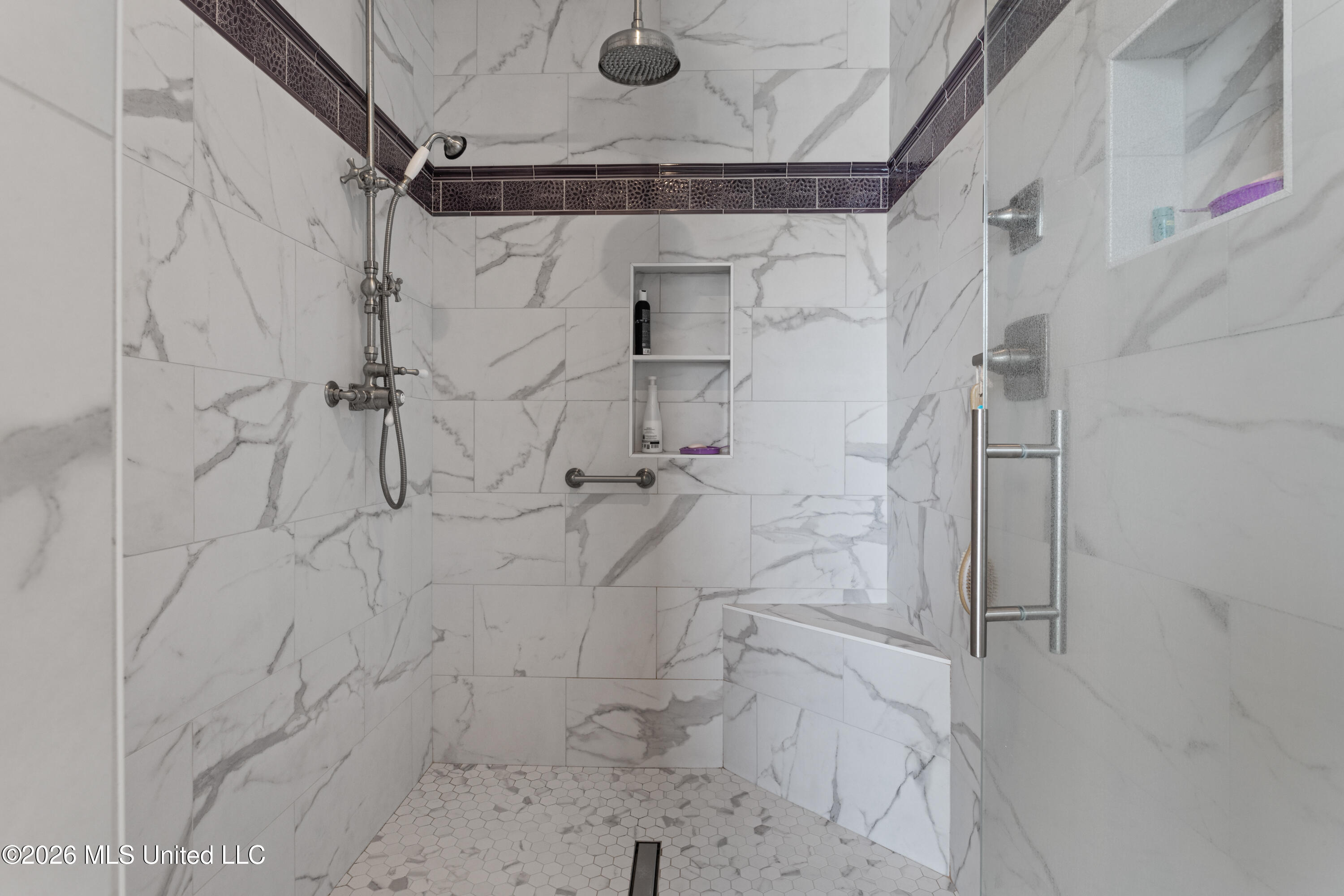 1515 Olive Avenue Property Photo 17