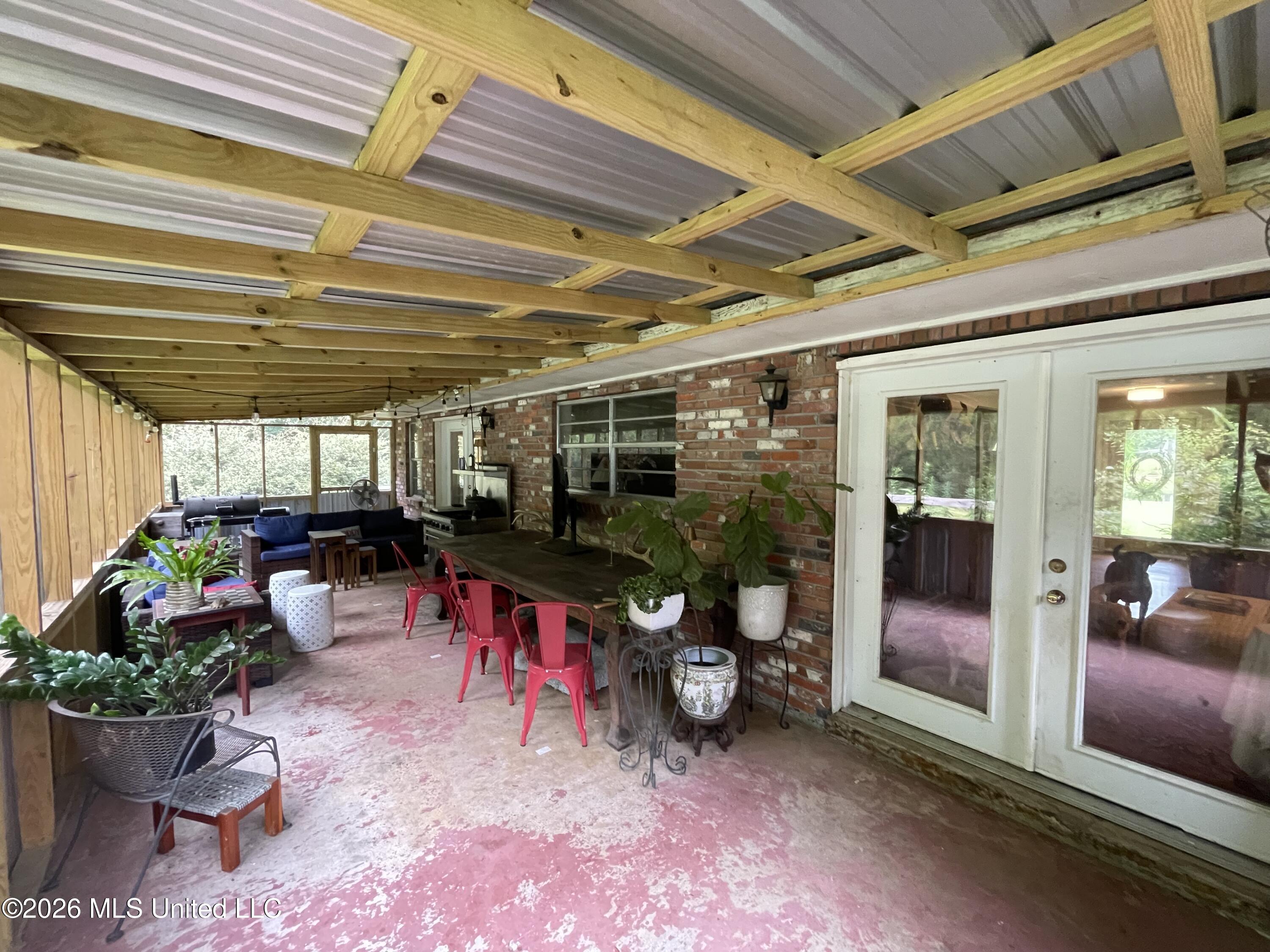450 Hancock Road Property Photo 35