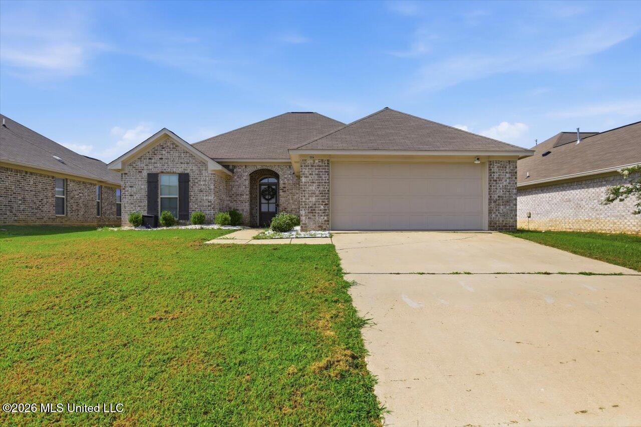 1504 Arcadia Lane Property Photo 2
