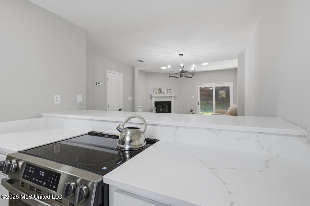 820 Planters Point Drive Property Photo 13