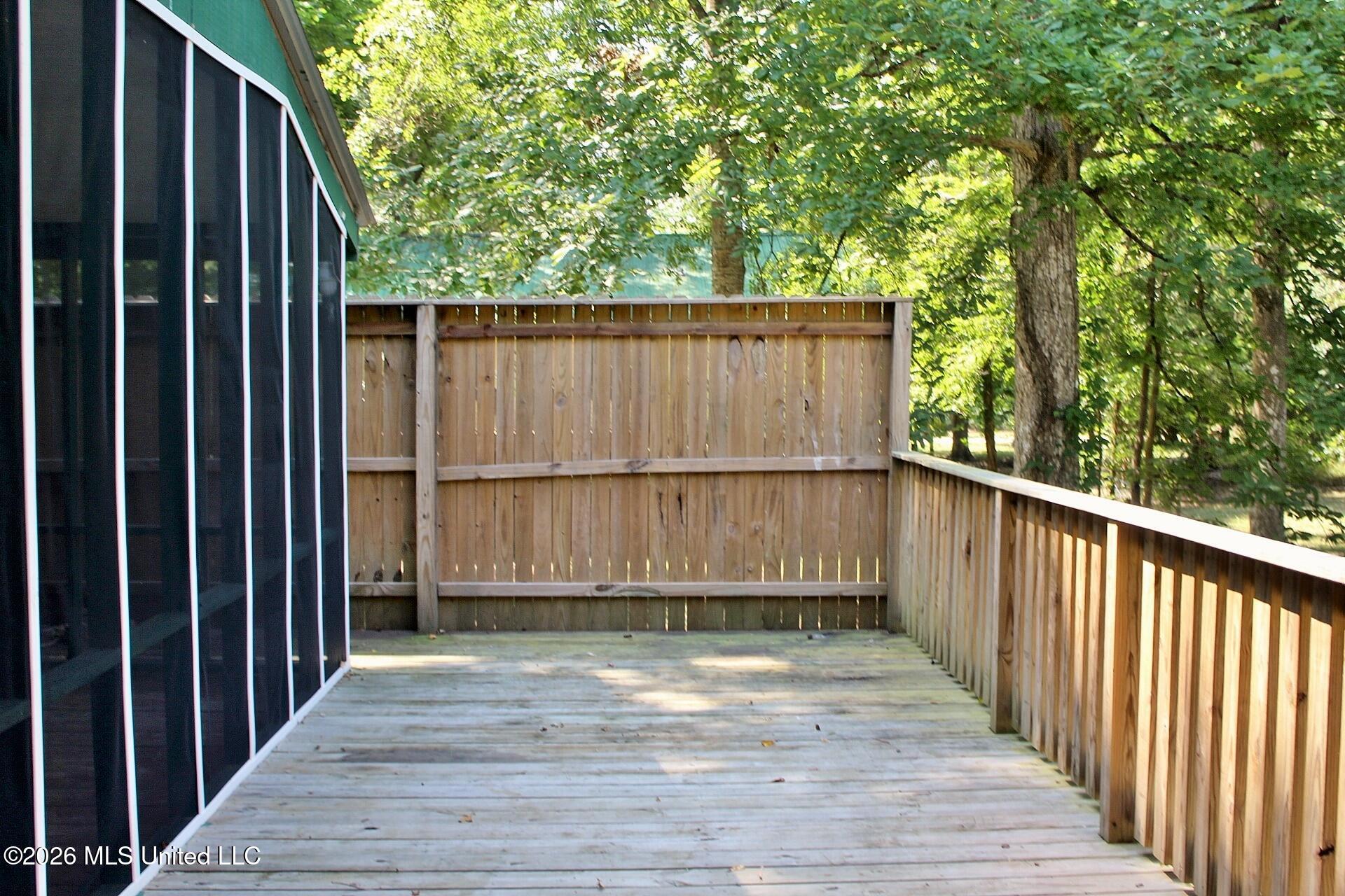 109 Hickory Lane Property Photo 18