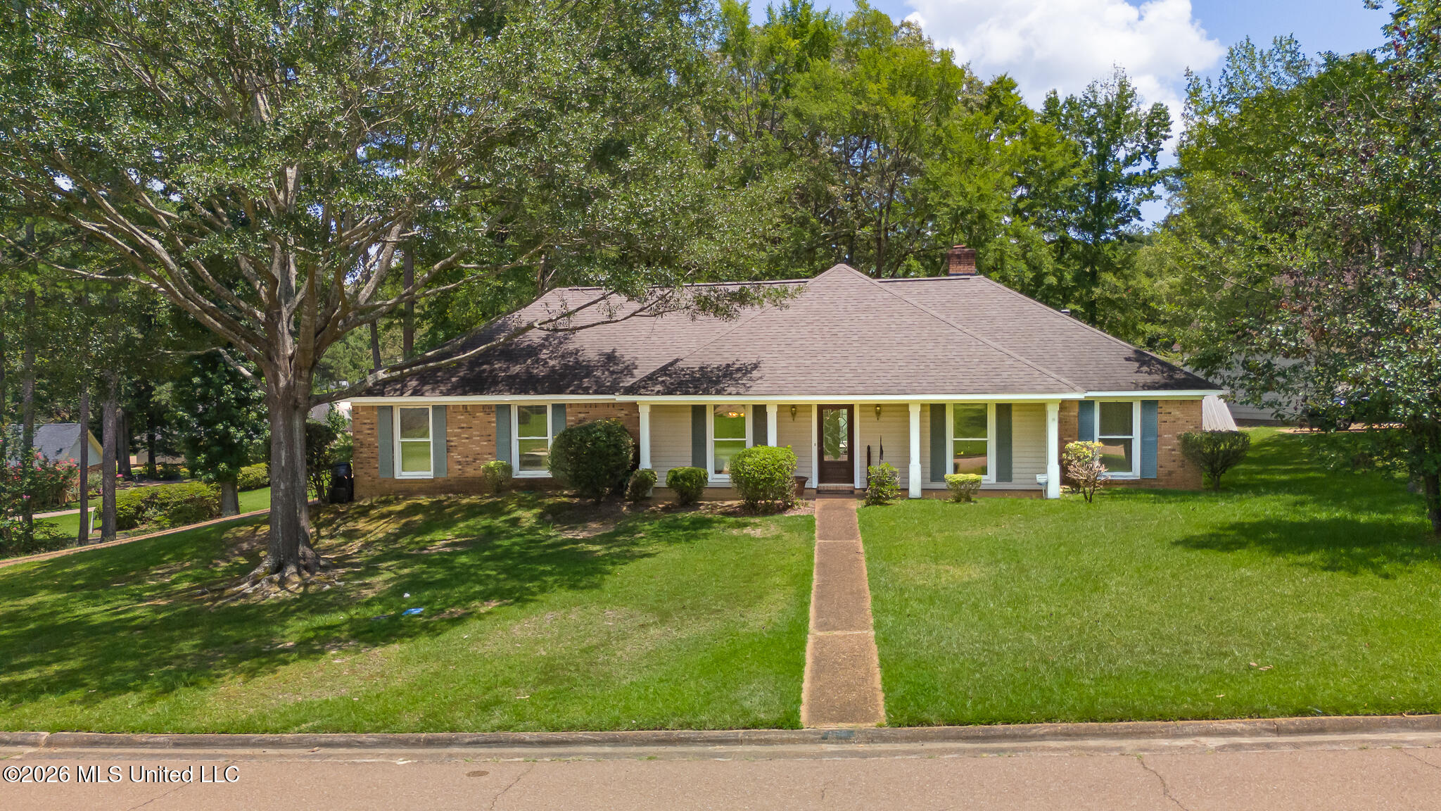 106 Deer Run Property Photo 1