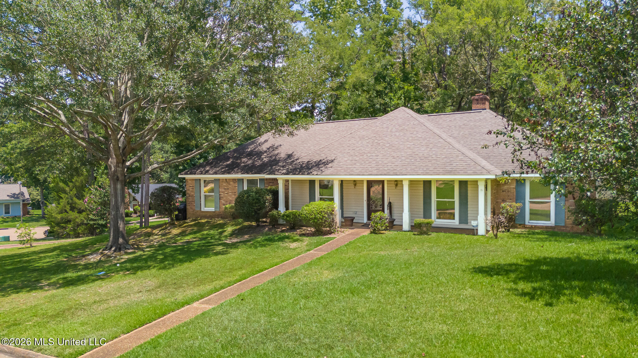 106 Deer Run Property Photo 3