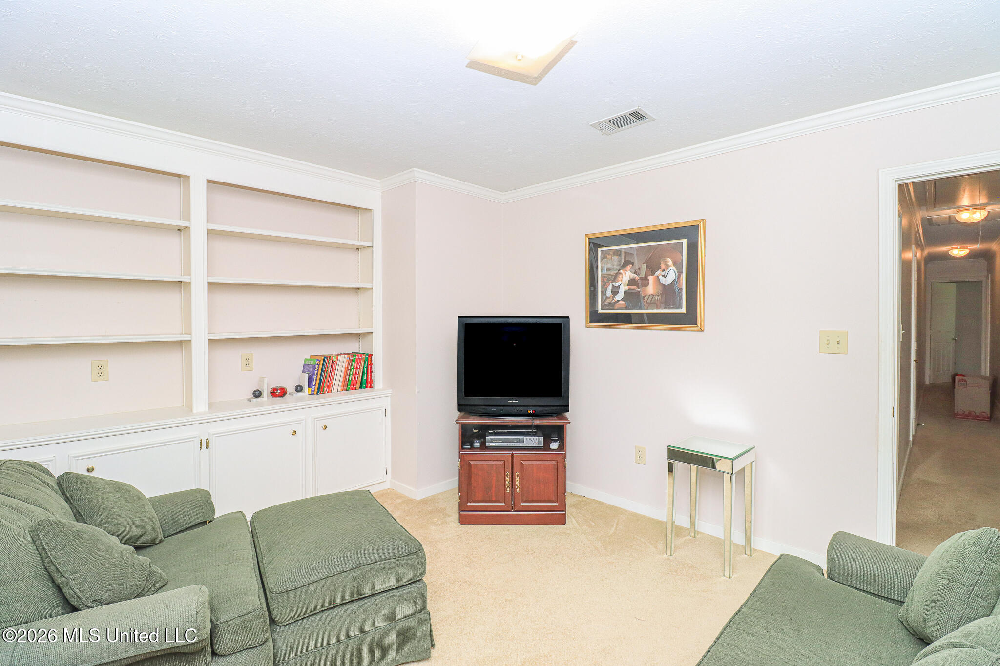 106 Deer Run Property Photo 37