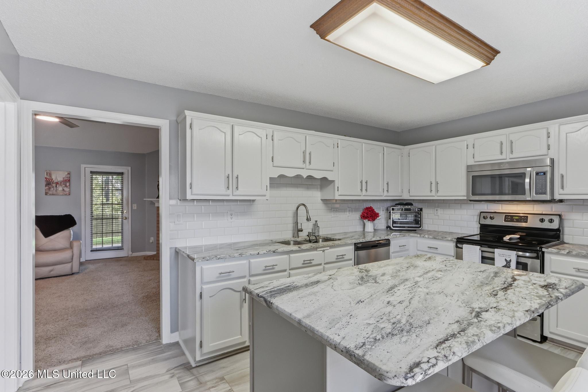 6289 E Sandbourne Property Photo 13