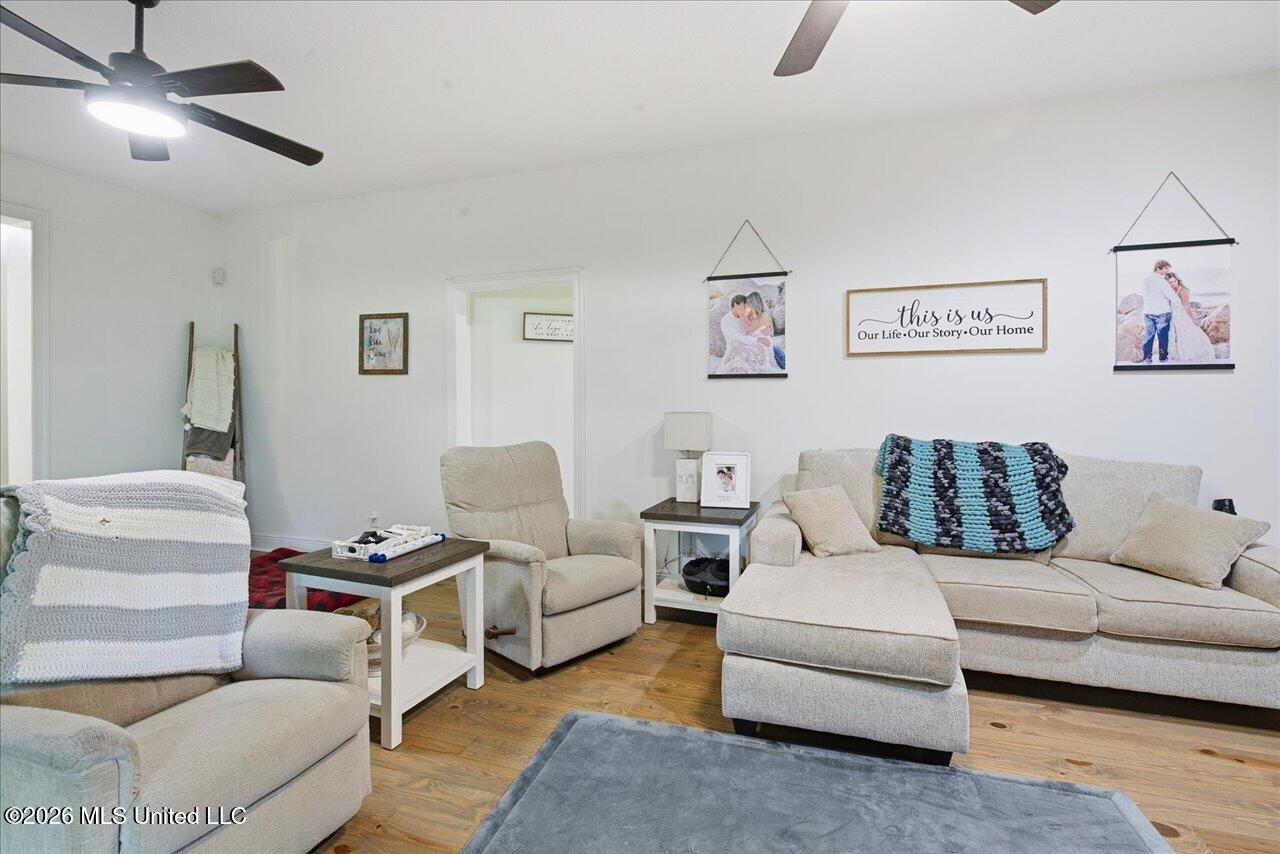 2596 Tank Road Property Photo 11