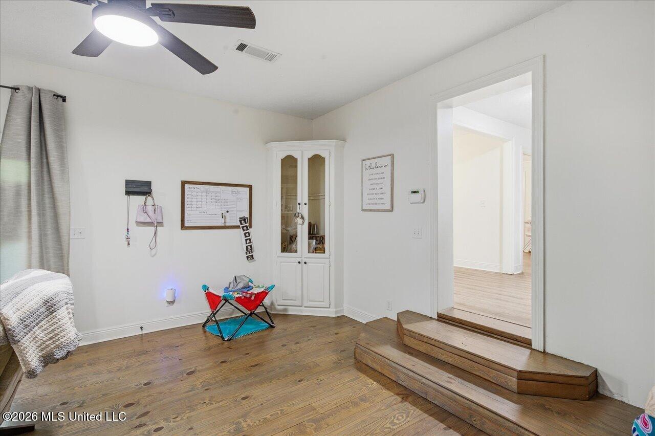 2596 Tank Road Property Photo 13