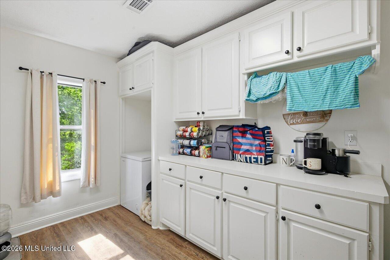 2596 Tank Road Property Photo 21
