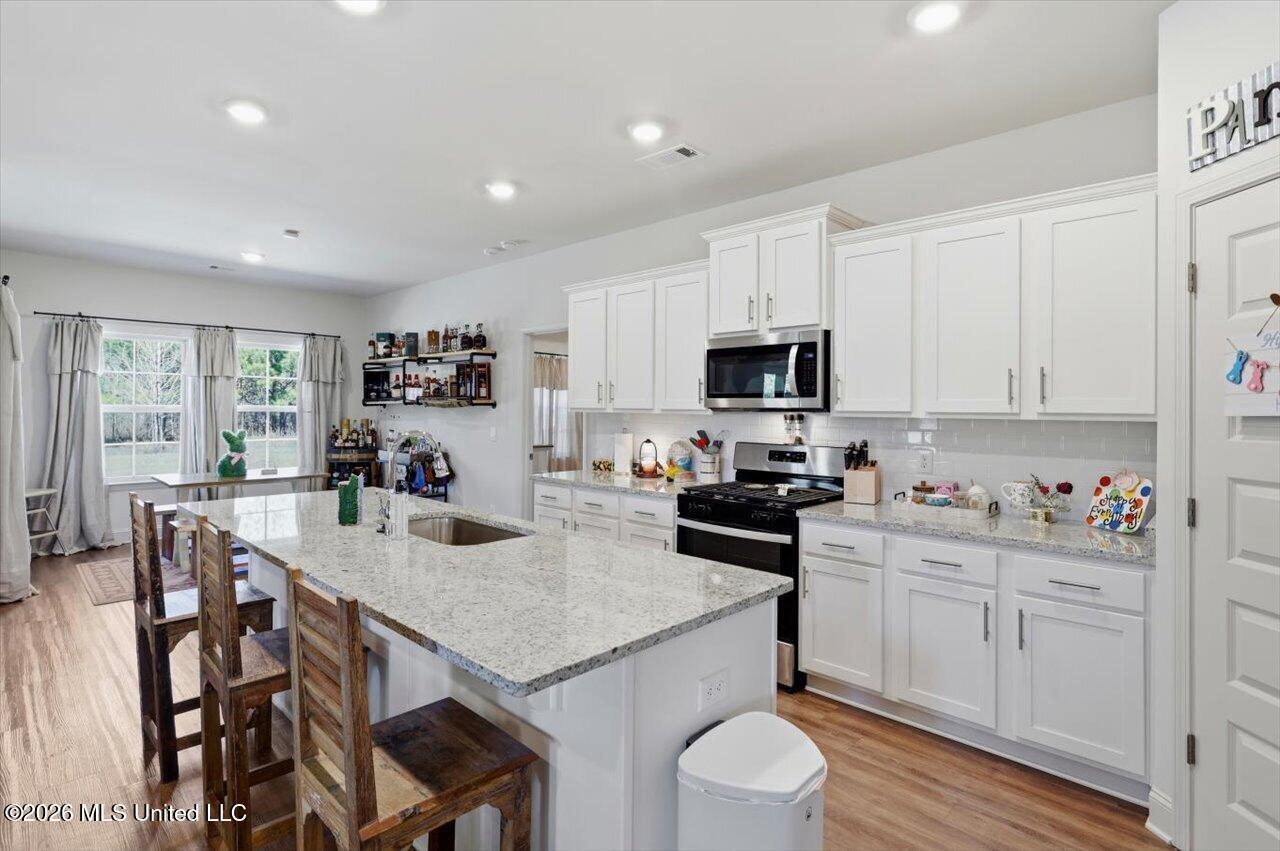 208 Stout Road Property Photo 11