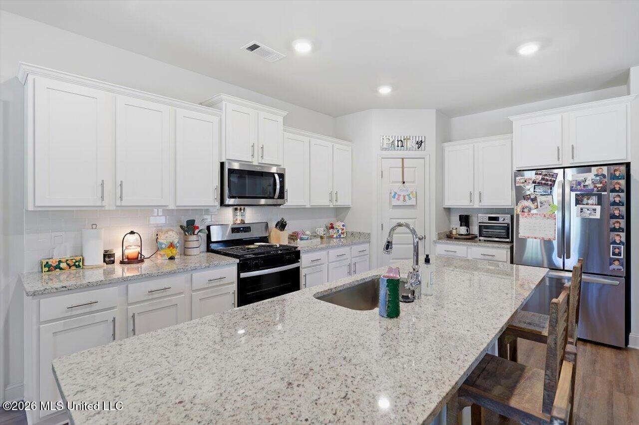 208 Stout Road Property Photo 13