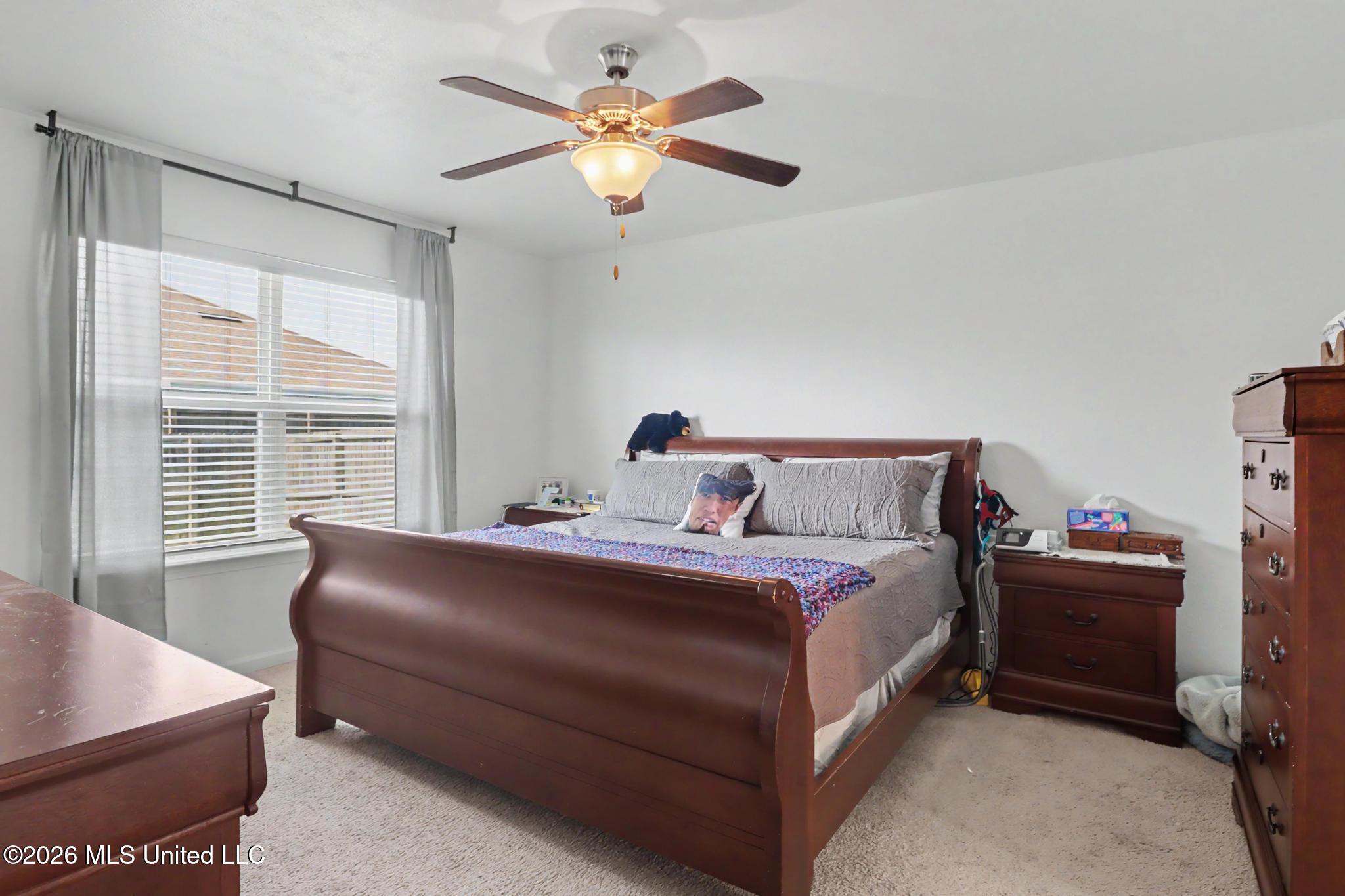 502 E Marigold Drive Property Photo 9