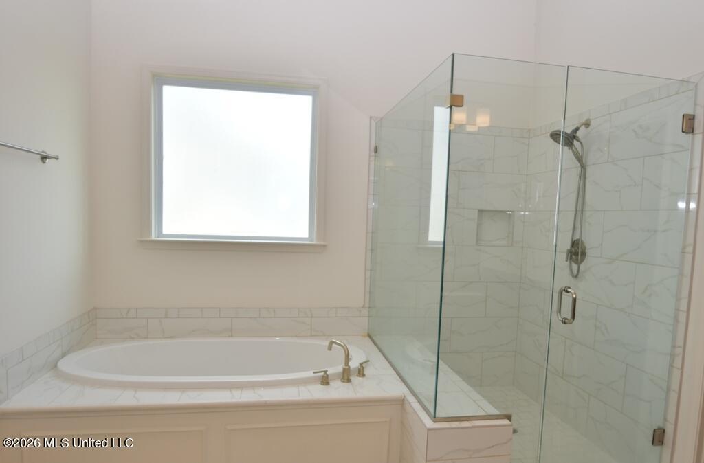 7318 Ellinwood Pass Property Photo 18