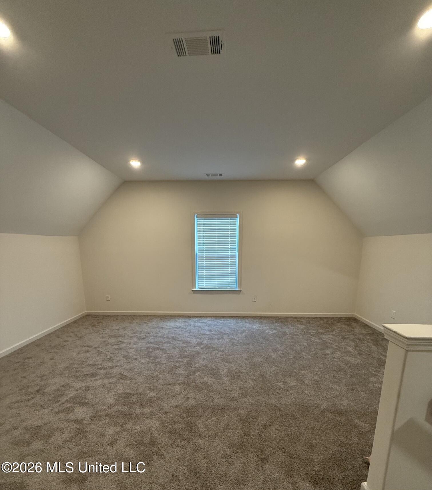 7318 Ellinwood Pass Property Photo 21