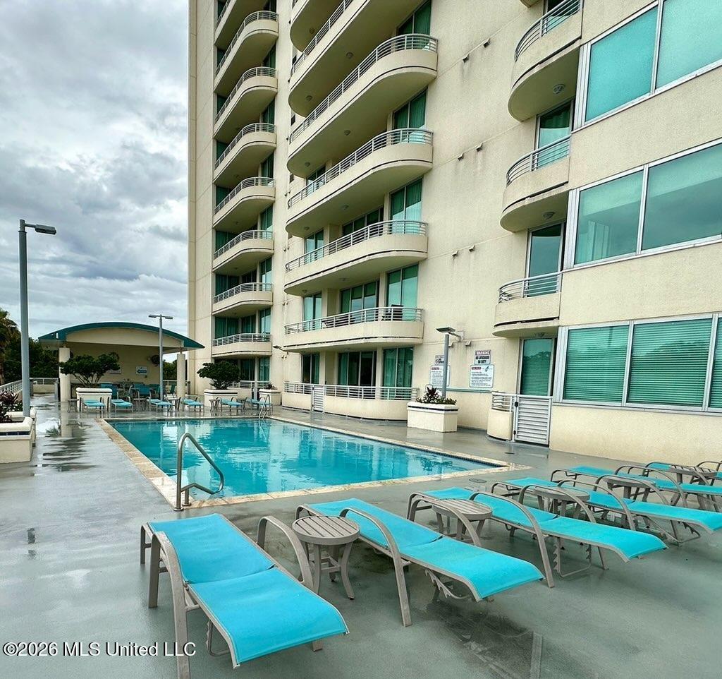2060 Beach Boulevard Property Photo 2