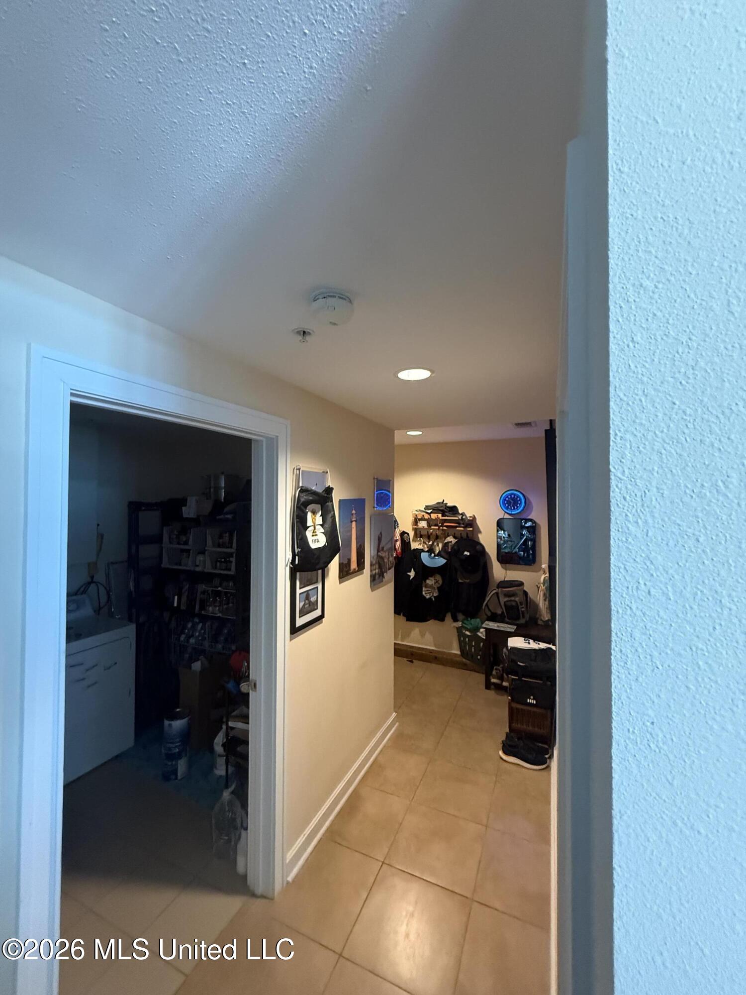 2060 Beach Boulevard Property Photo 16