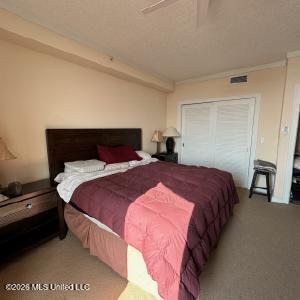 2060 Beach Boulevard Property Photo 20