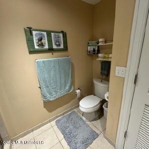 2060 Beach Boulevard Property Photo 29