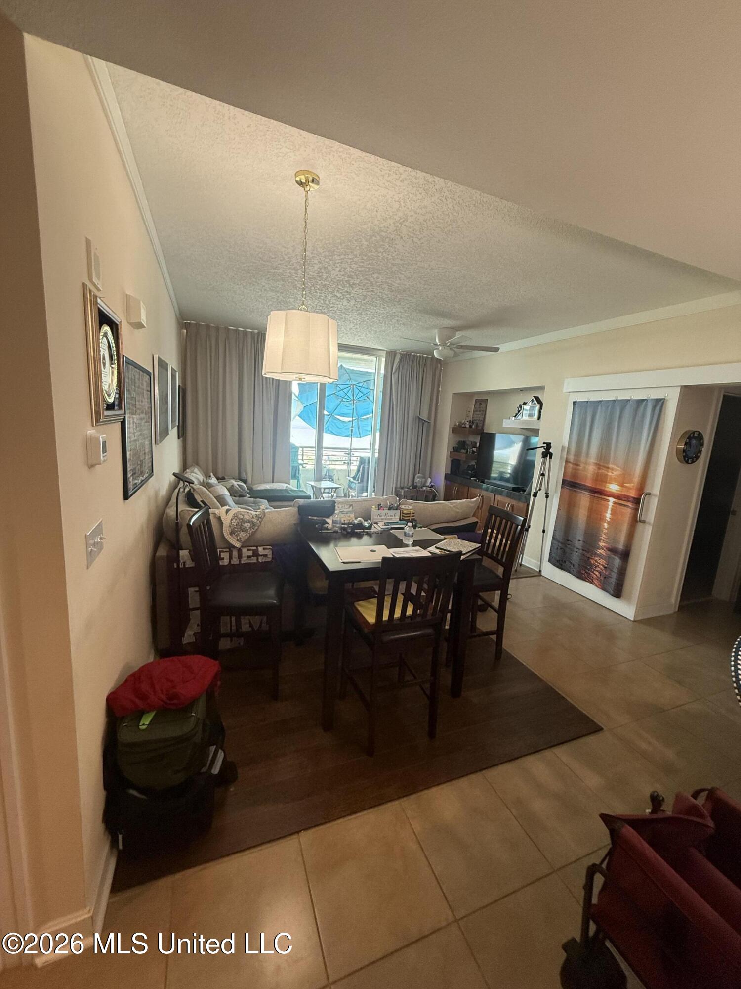 2060 Beach Boulevard Property Photo 39