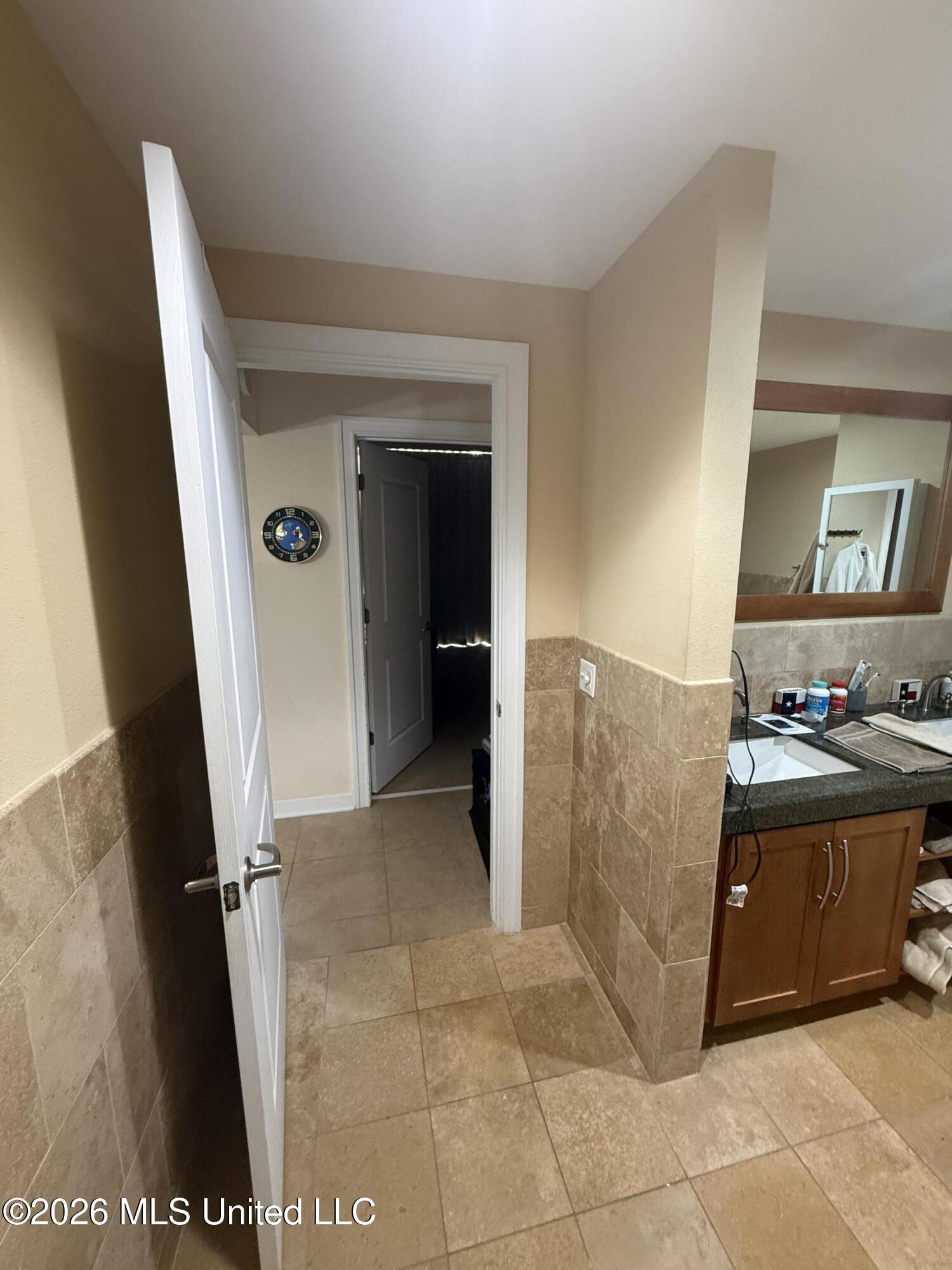 2060 Beach Boulevard Property Photo 44