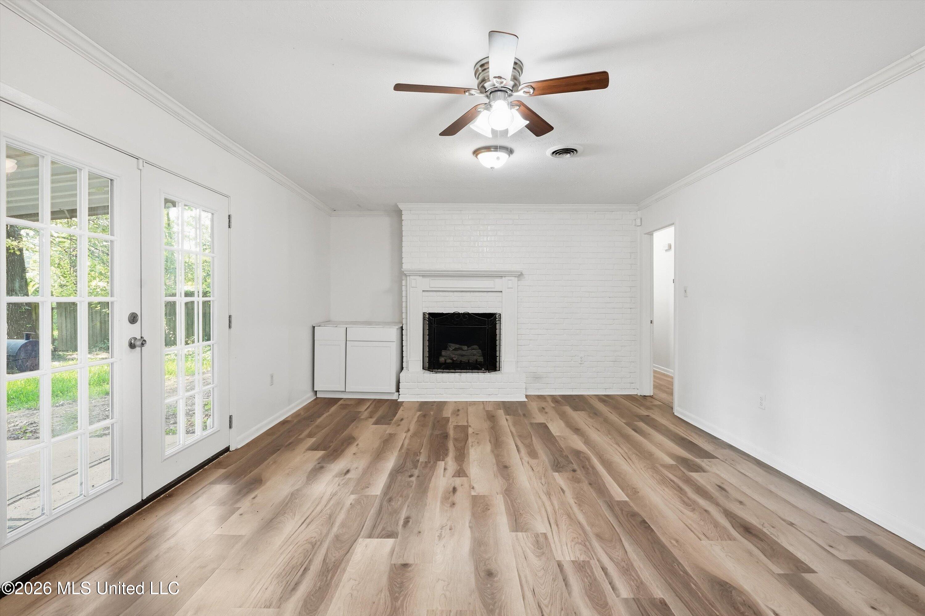1011 Tanglewood Drive Property Photo 18