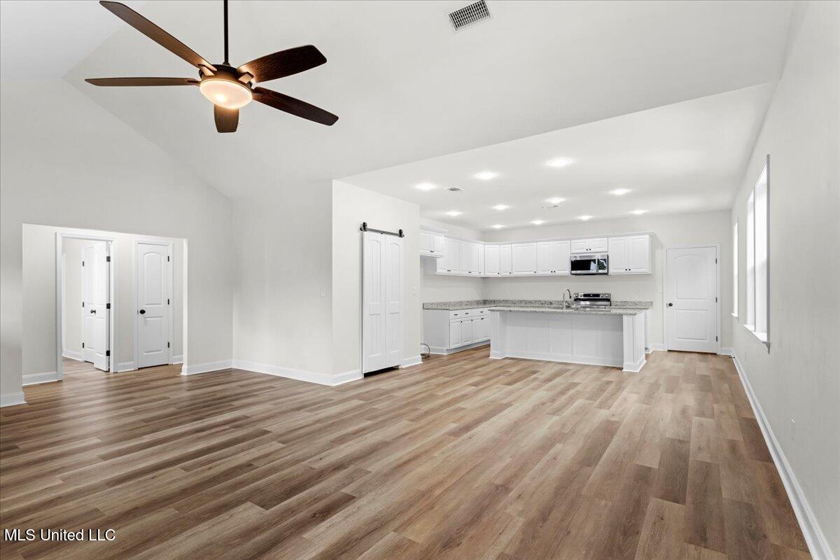 6015 Choctaw Place Property Photo 10