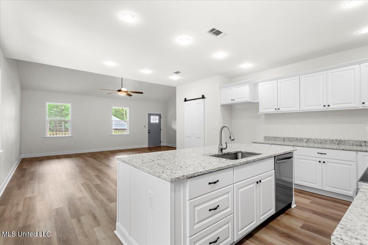 6015 Choctaw Place Property Photo 12