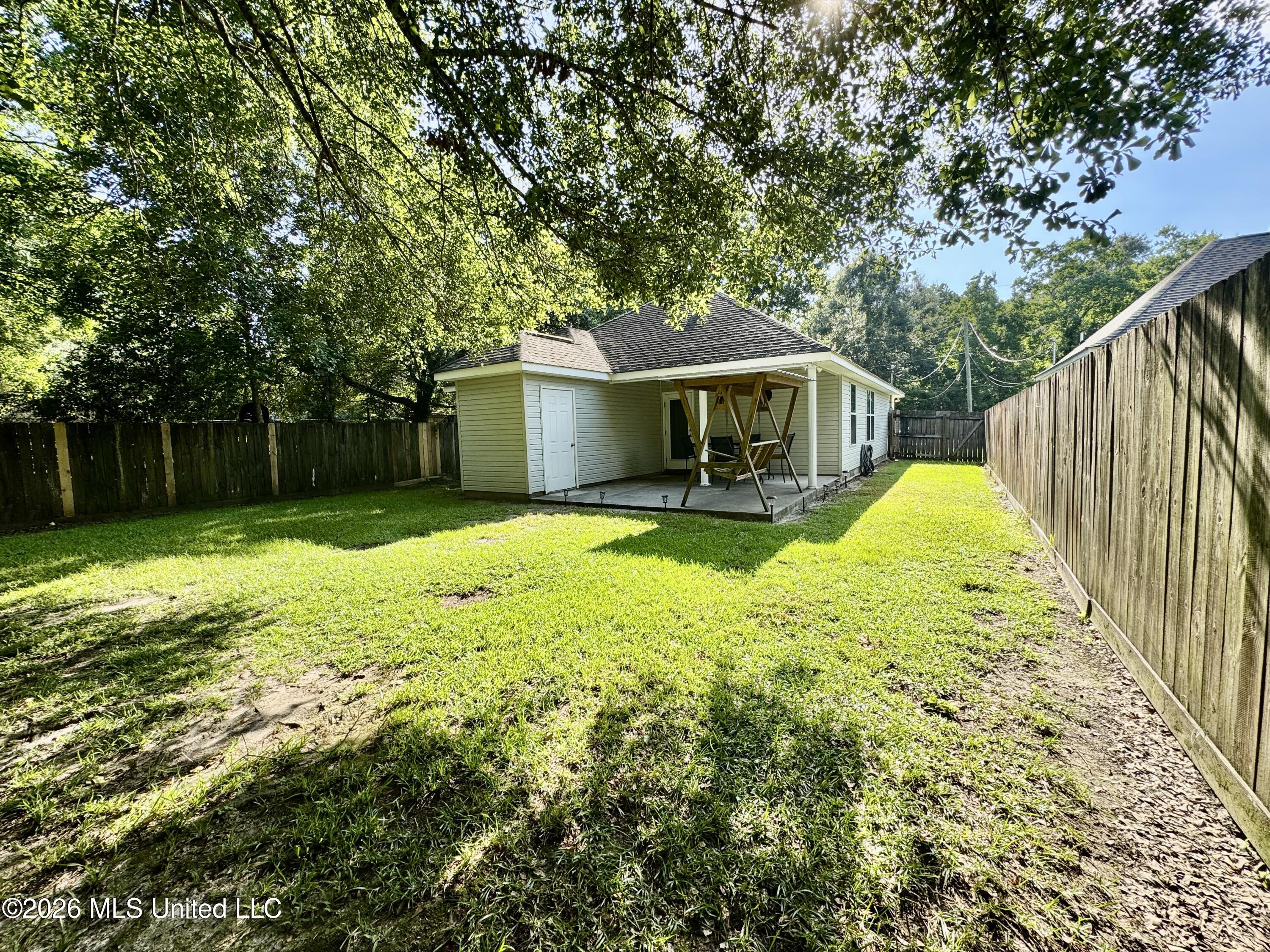 628 6th Street Property Photo 13