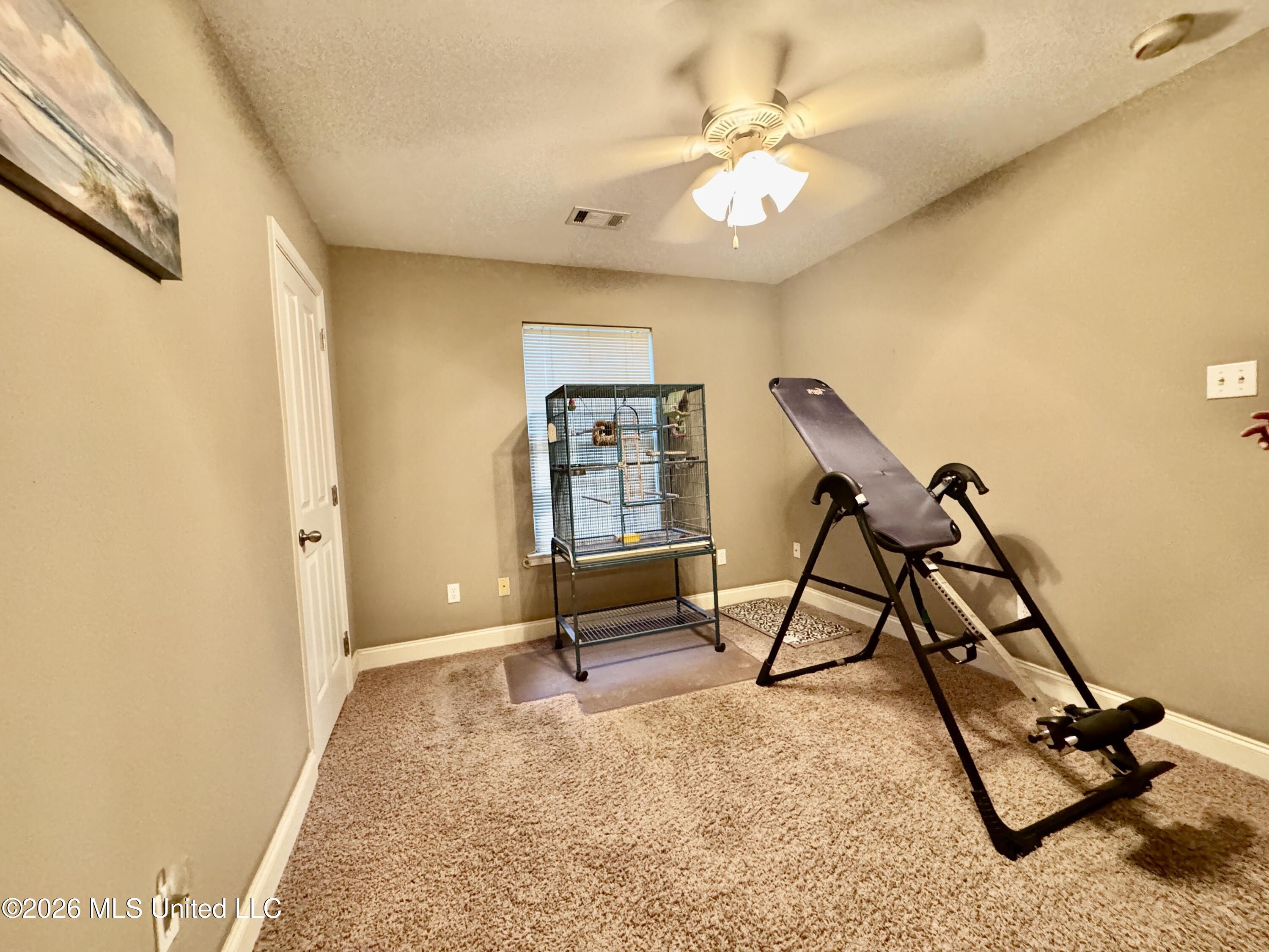 628 6th Street Property Photo 15