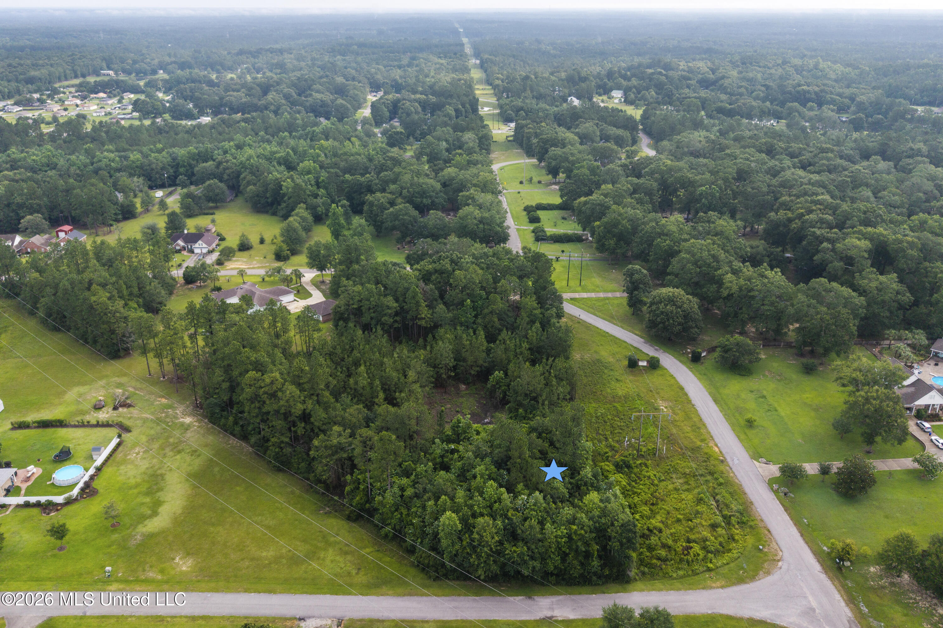 Spring Briar Trail Property Photo 4