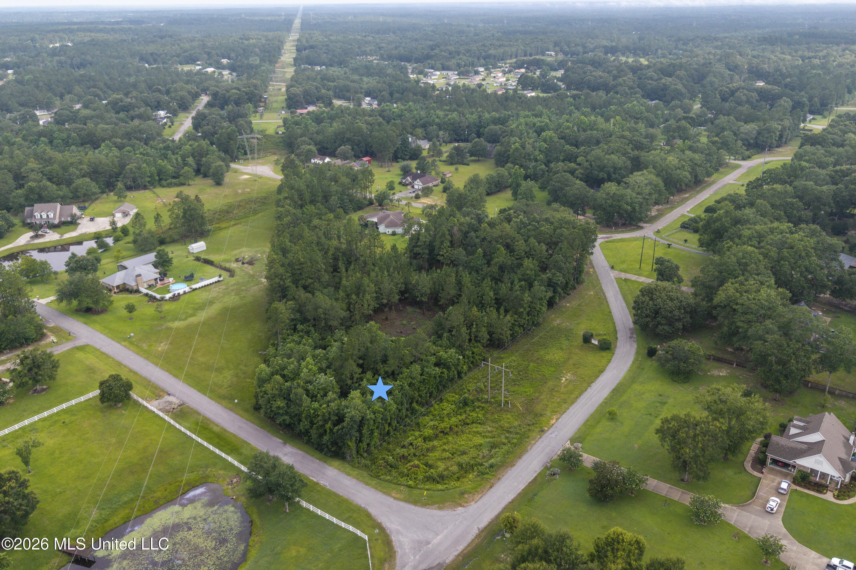 Spring Briar Trail Property Photo 10