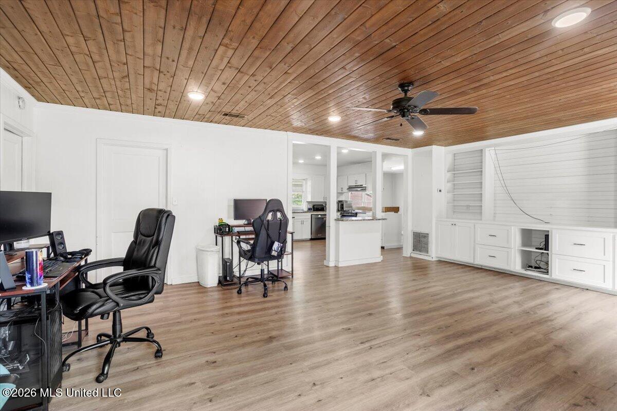 140 Myrtle Street Property Photo 13