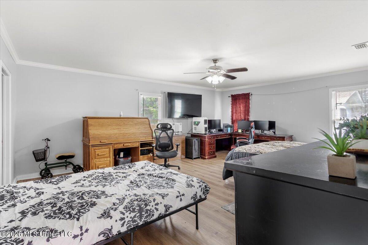 140 Myrtle Street Property Photo 20