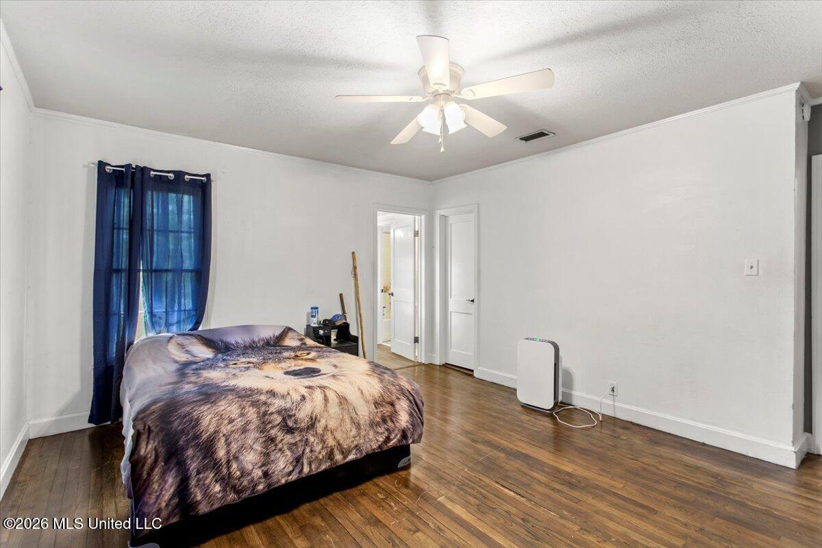 140 Myrtle Street Property Photo 31