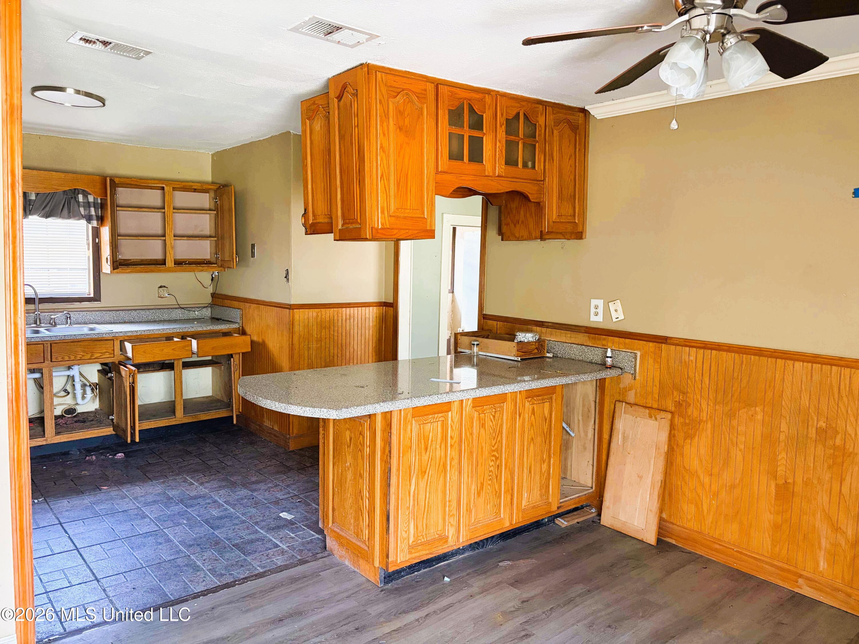 4606 General Ike Street Property Photo 4