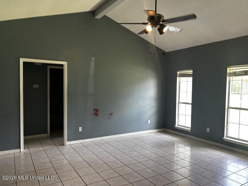 9201 Marina Avenue Property Photo 4
