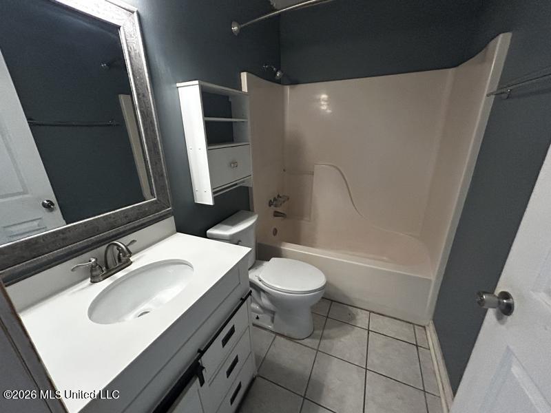 9201 Marina Avenue Property Photo 5