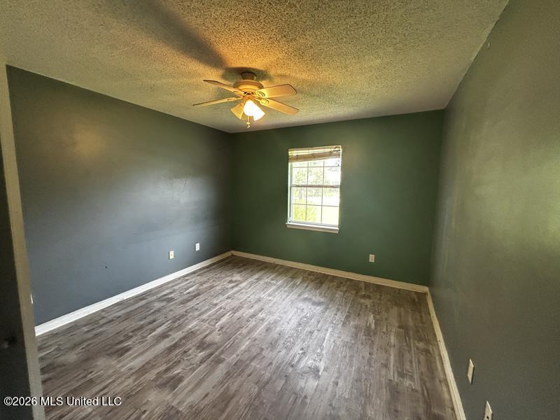 9201 Marina Avenue Property Photo 12