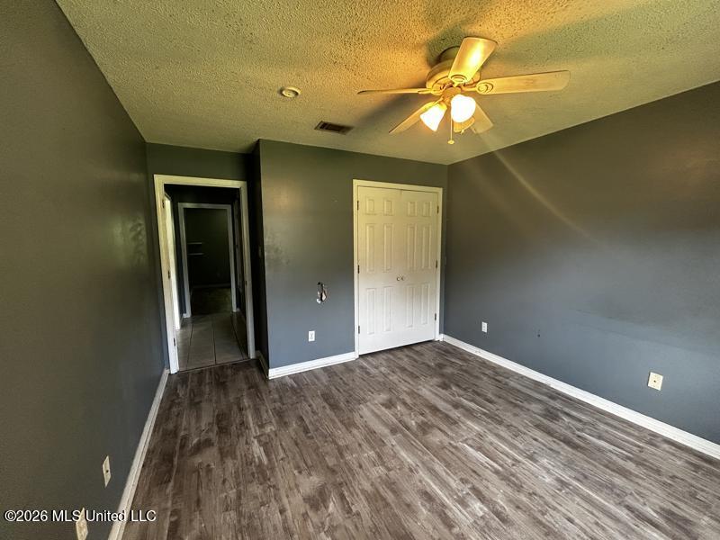 9201 Marina Avenue Property Photo 13