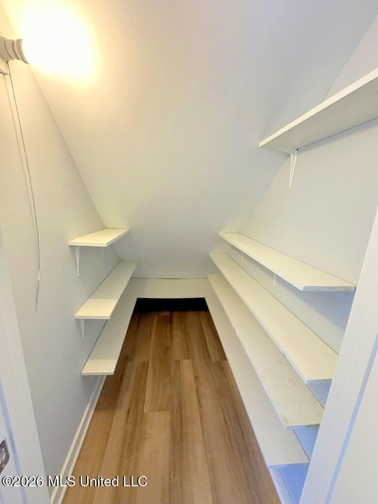 1404 Rosemont Drive Property Photo 7