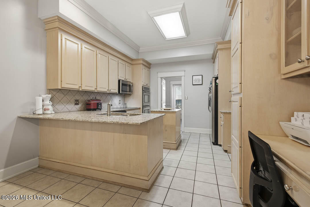 20 Cottage Park Property Photo 10
